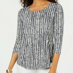 JM Collection Womens Printed Essential T-Shirt